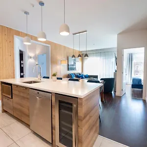  Appartement Le Saphir, Chic En Ville, Spacieux 2 Canada